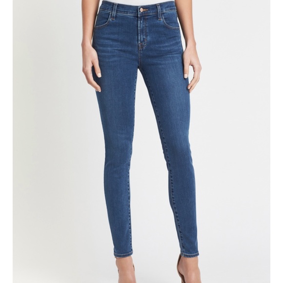 J brand Skinny Jeans - Picture 1 of 4